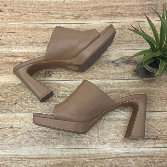 Jeffrey Campbell Caviar Platform Slide Sandal sz 7.5 - Picture 2 of 11